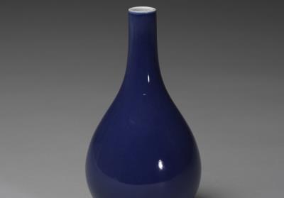 图片[2]-Gall-bladder-shaped vase with cobalt blue glaze, Qing dynasty, Yongzheng reign (1723-1735)-China Archive